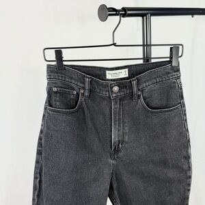 Abercrombie & Fitch ‘The Slim Straight’ Ultra High Rise Jeans | Black | Size 26
